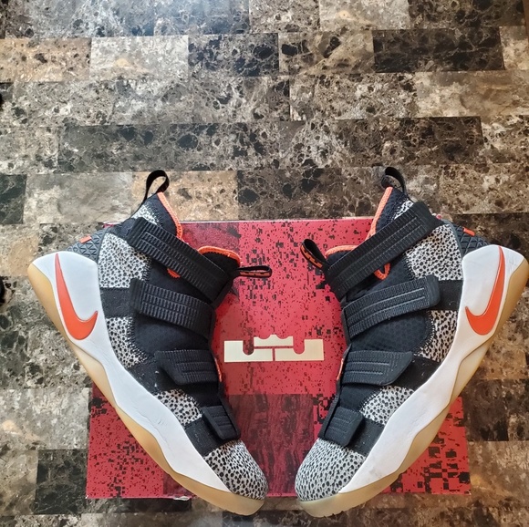 lebron soldier safari